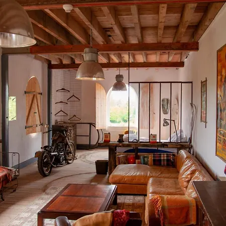 Loft Industriel Aux Grands Moulins De Ruffin Apartment Brechamps Exterior photo
